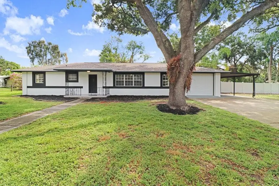 12113 Midlake Drive, Tampa, FL 33612 - #2