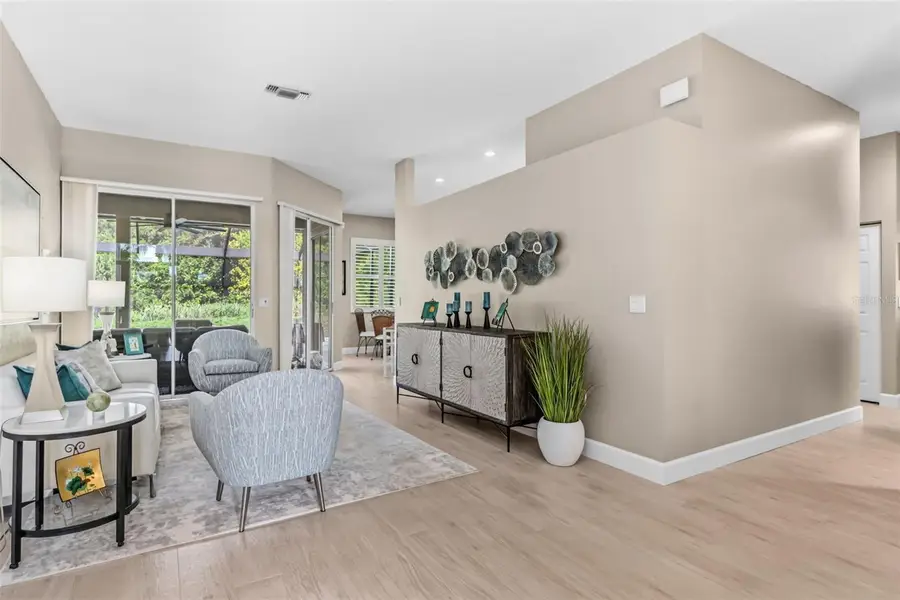 6876 Corral Circle, Sarasota, FL 34243 - #3