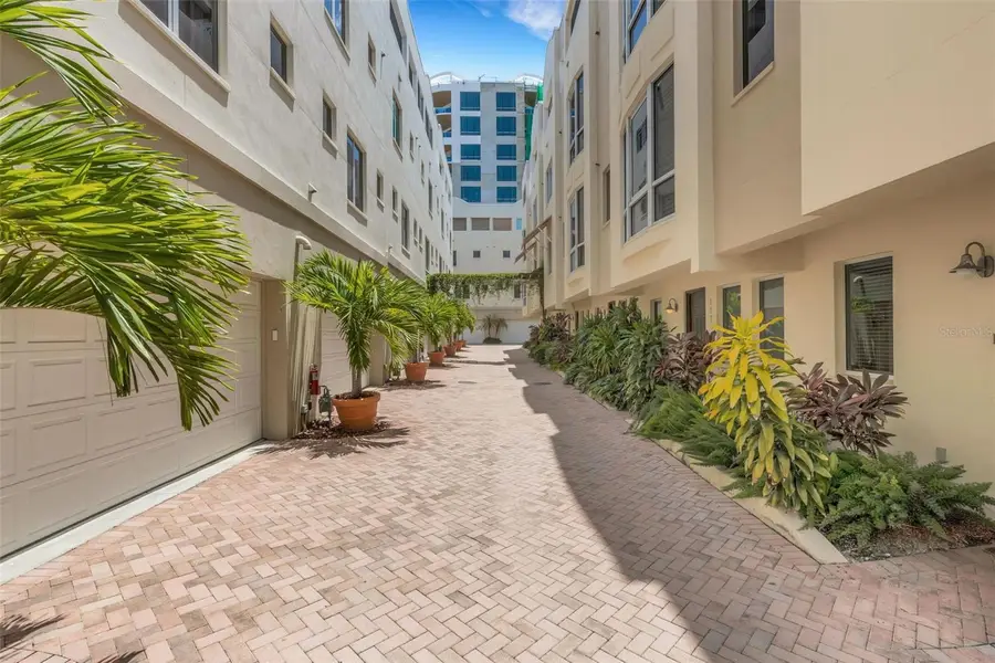235 Cocoanut Avenue #108B, Sarasota, FL 34236 - #3