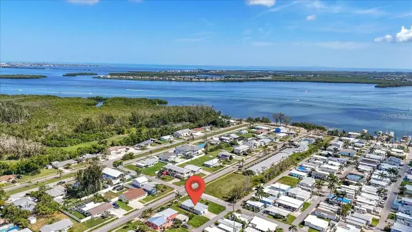 3803 117th St W, BRADENTON, FL 34210