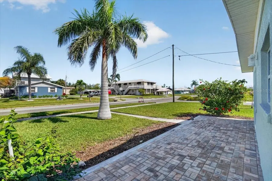 3803 117th St W, Bradenton, FL 34210 - #3