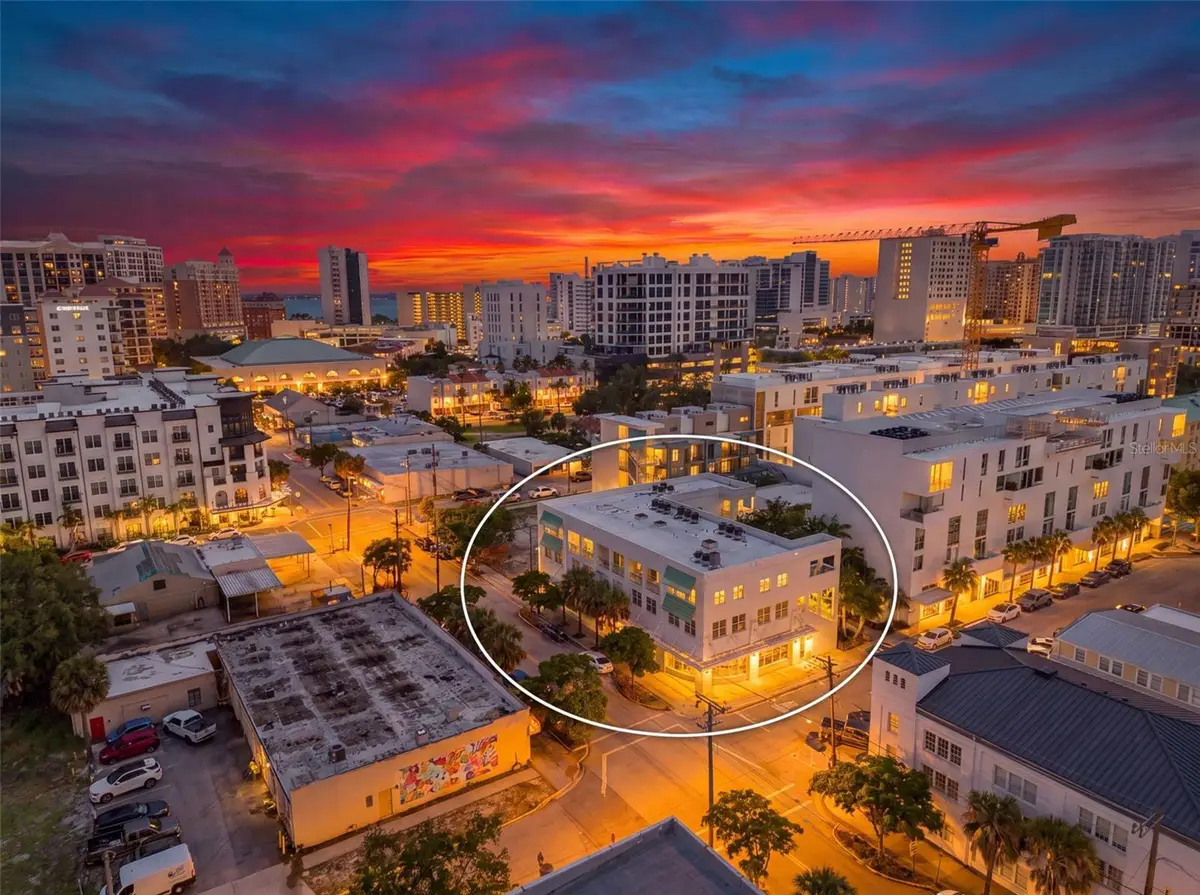 433 Central Avenue, Sarasota, FL 34236 - #1
