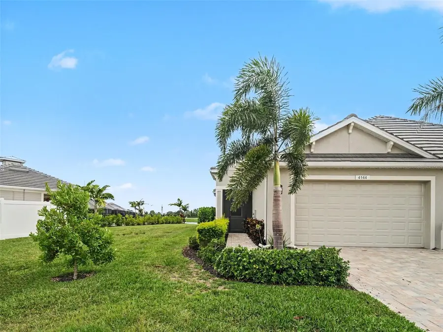 4144 Golden Creek Terrace, Parrish, FL 34219 - #2