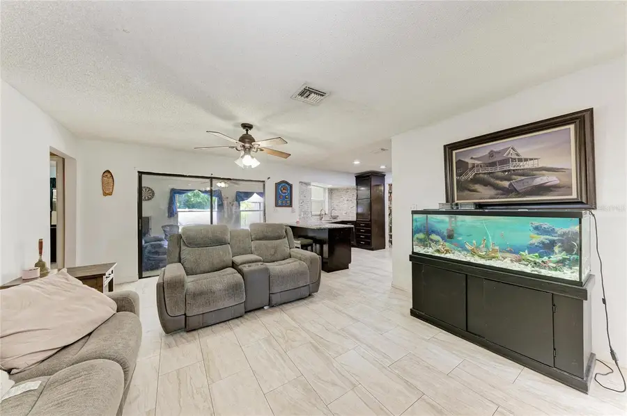1520 Sunnyhills Drive, Brandon, FL 33510 - #3