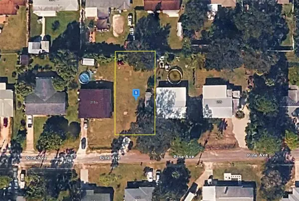 213 Pine Avenue, EDGEWATER, FL 32141