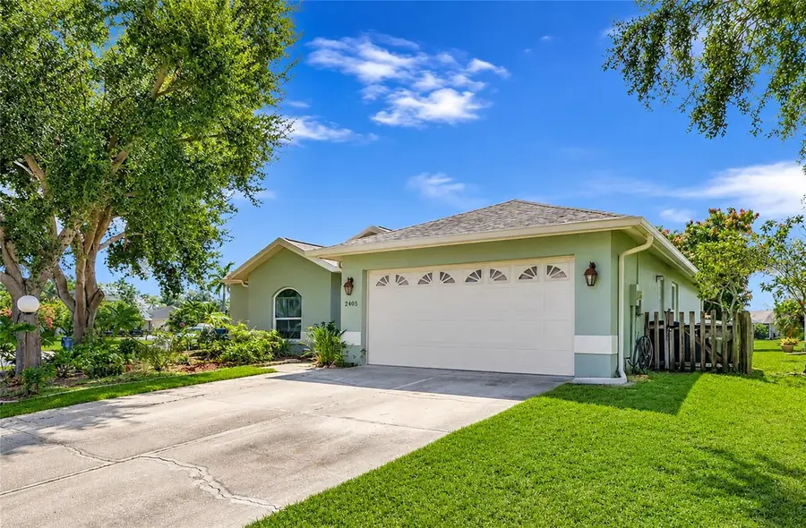 2405 Icecapade Drive, Sarasota, FL 34240 - #2