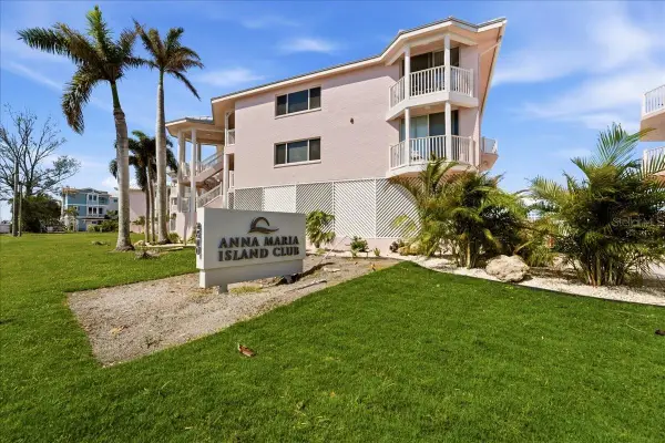 2600 Gulf Drive N #30, BRADENTON BEACH, FL 34217