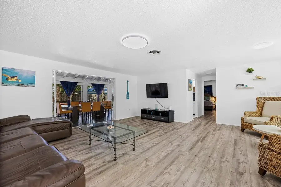 4055 Bay Oaks Circle, Englewood, FL 34223 - #3