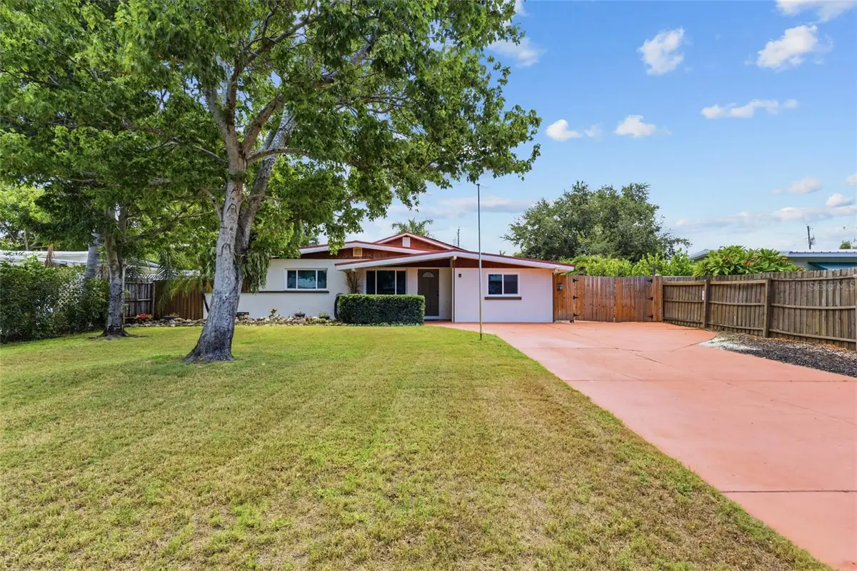 311 62nd Street W, Bradenton, FL 34209 - #1