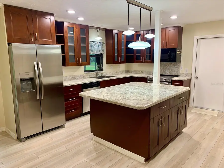 660 Sundance Trail, Wimauma, FL 33598 - #2