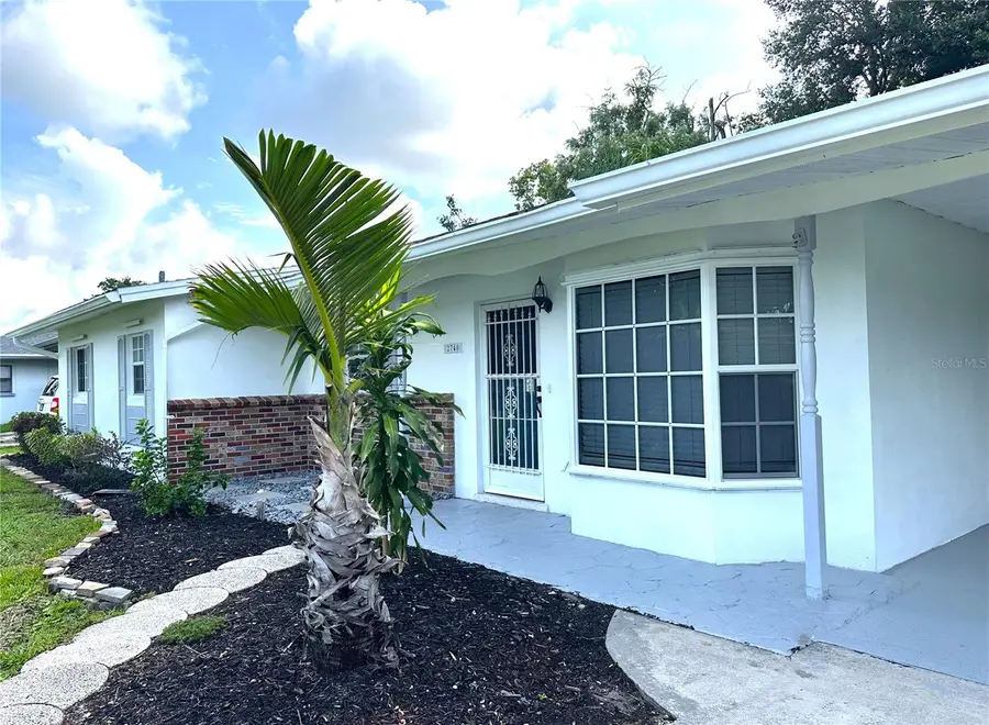 2740 Heather Place, Sarasota, FL 34235 - #3