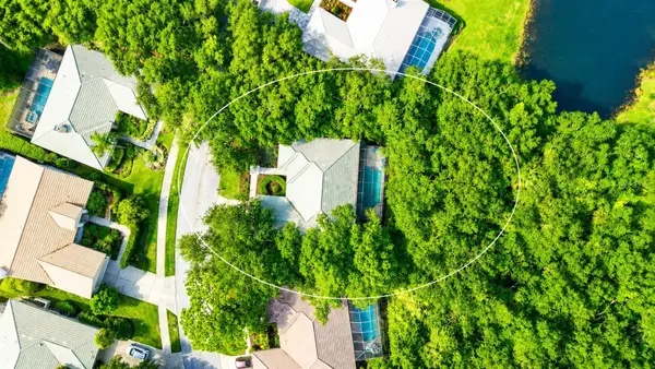 2929 Sandringham Place, SARASOTA, FL 34235