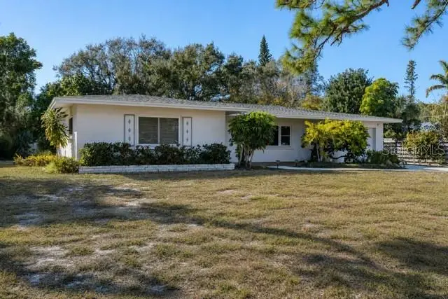 5201 Stevens Drive, Sarasota, FL 34234 - #1