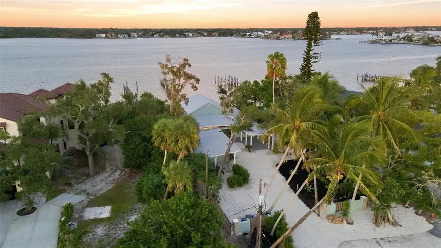1275 Port Lane, Sarasota, FL 34242 - #2