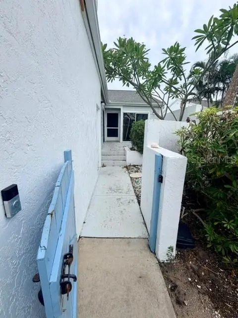 950 Waterside Lane, Bradenton, FL 34209 - #3