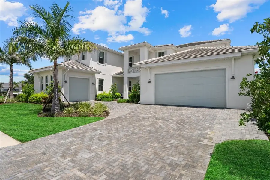 8129 Nevis Run, Lakewood Ranch, FL 34202 - #3