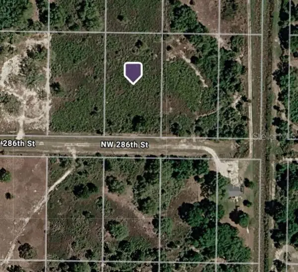 20121 NW 286th Street, OKEECHOBEE, FL 34972