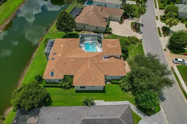 5221 88th Street E, BRADENTON, FL 34211