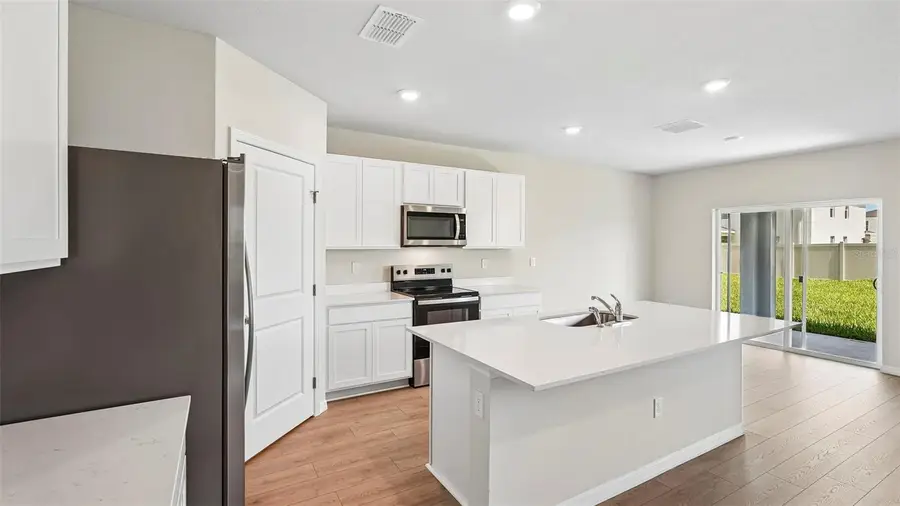 5423 Silver Moonlight Drive, Palmetto, FL 34221 - #3