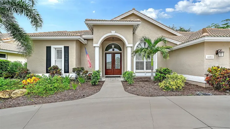 6682 Saint James Crossing, Manatee, FL 34201 - #2