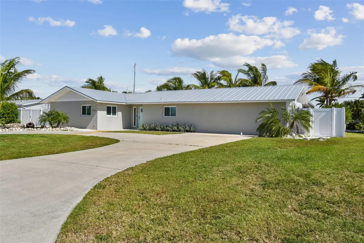 4900 Arlington Road, Palmetto, FL 34221 - #1