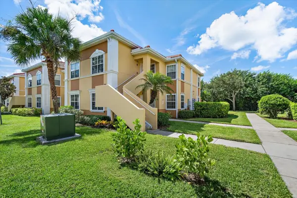 1010 Villagio Circle #104, SARASOTA, FL 34237