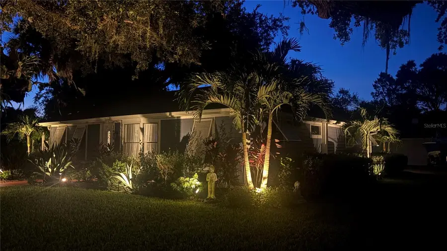 2635 Hyde Park Street, Sarasota, FL 34239 - #2