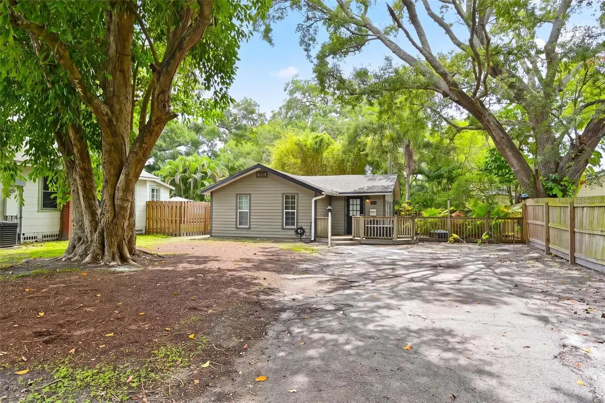 2212 11th Avenue W, Bradenton, FL 34205 - #1