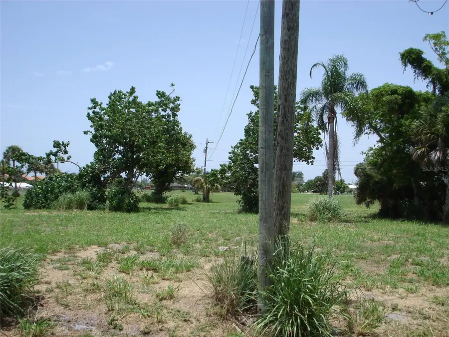 2301 S Tamiami Trail, Osprey, FL 34229 - #2