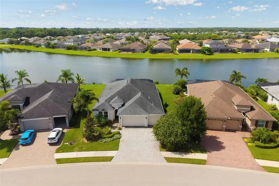 332 Chantilly Trail, Bradenton, FL 34212 - #2