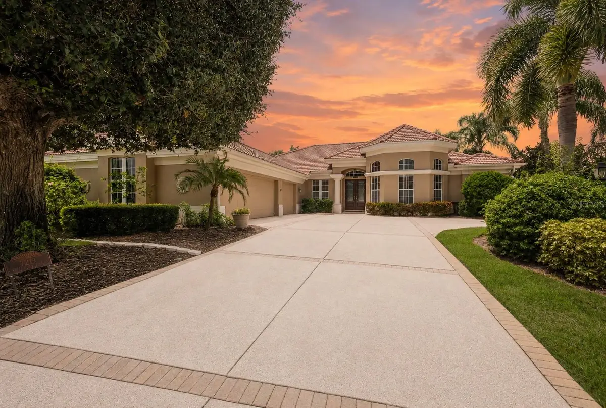 7219 Ashland Glen, Lakewood Ranch, FL 34202 - #1