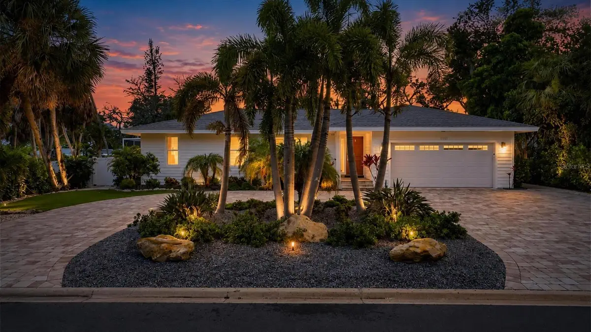 5333 Siesta Court, Sarasota, FL 34242 - #1