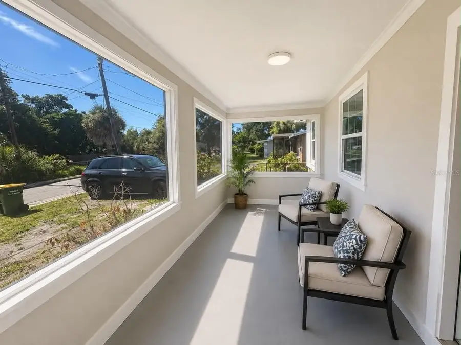 2509 Dixie Avenue, Sarasota, FL 34234 - #3