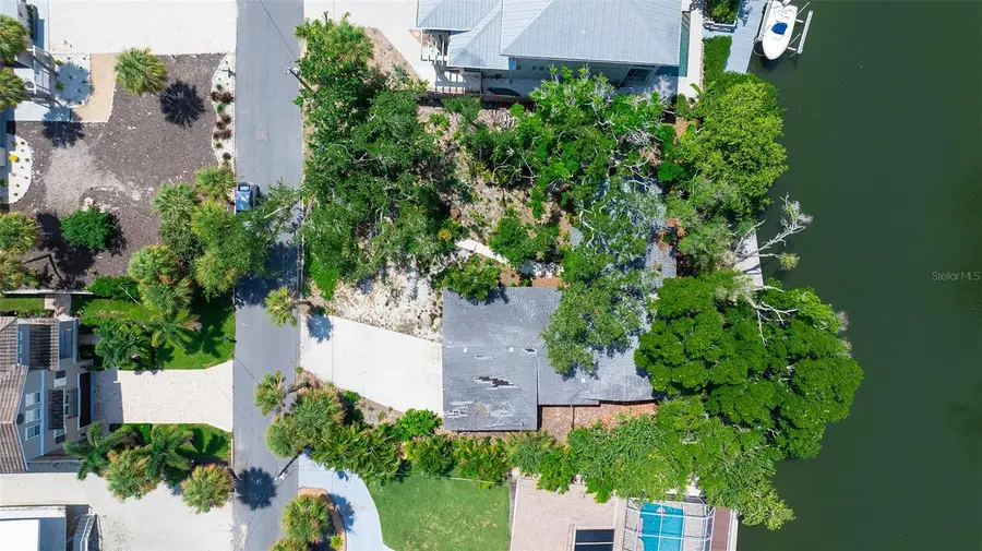 4950 Commonwealth Drive, Sarasota, FL 34242 - #3