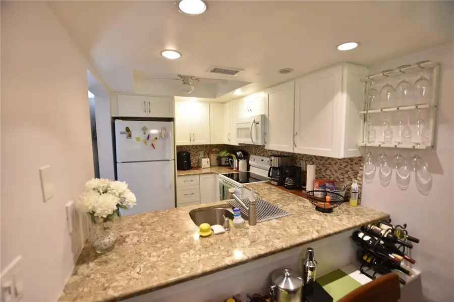 4626 Ringwood Meadow #25, Sarasota, FL 34235 - #3