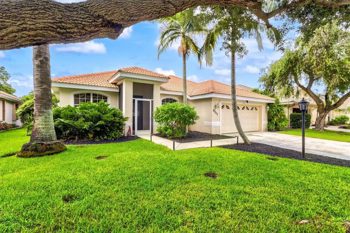 6252 Donnington Court, Sarasota, FL 34238 - #1