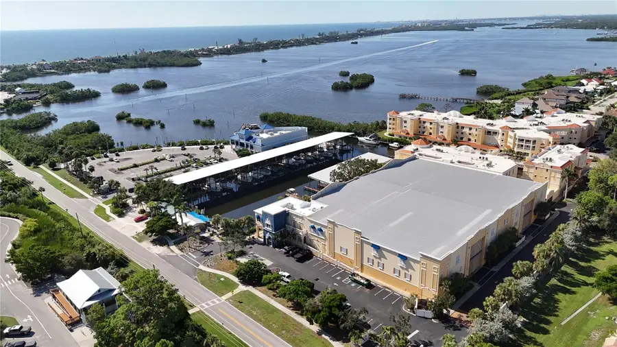 480 Blackburn Point Road #6, Osprey, FL 34229 - #2