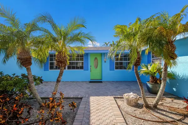 125 Crescent Drive, ANNA MARIA, FL 34216