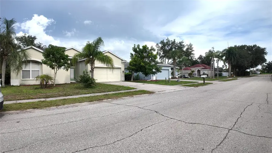 207 39th Street E, Bradenton, FL 34208 - #2