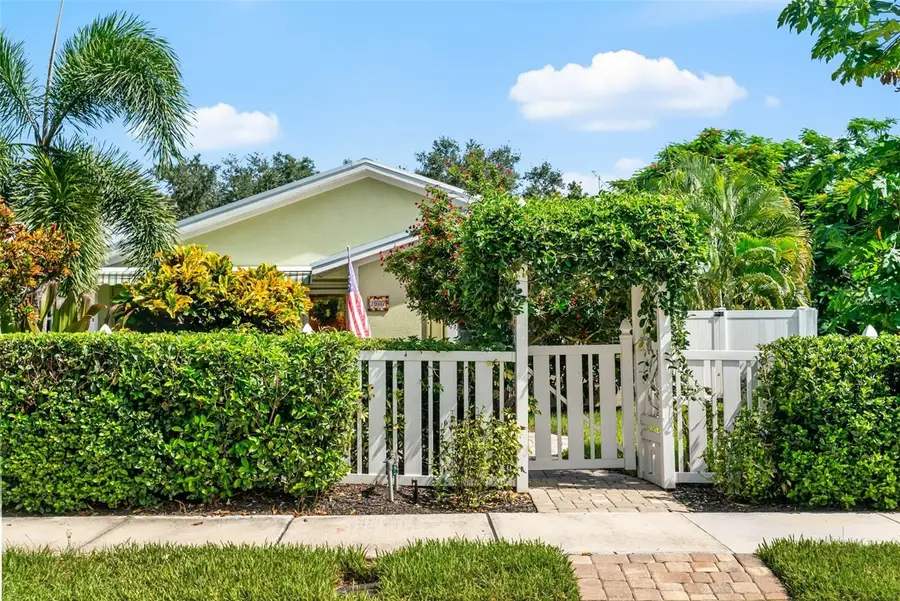 1907 Magnolia Street, Sarasota, FL 34239 - #3