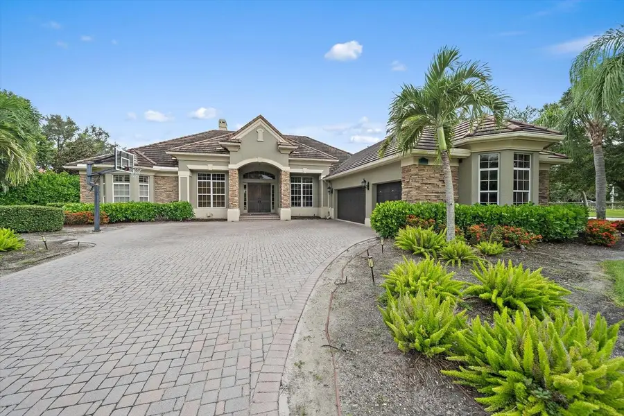 7510 Preservation Drive, Sarasota, FL 34241 - #2