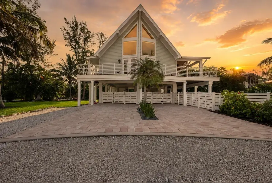 315 Hammock Circle, Anna Maria, FL 34216 - #3