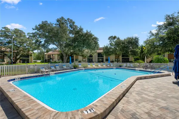 2756 Clubhouse Drive #202, SARASOTA, FL 34232