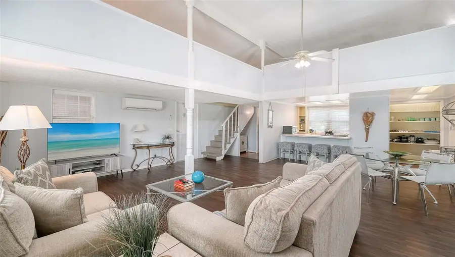 3453 Gulf Of Mexico Drive #200, Longboat Key, FL 34228 - #3