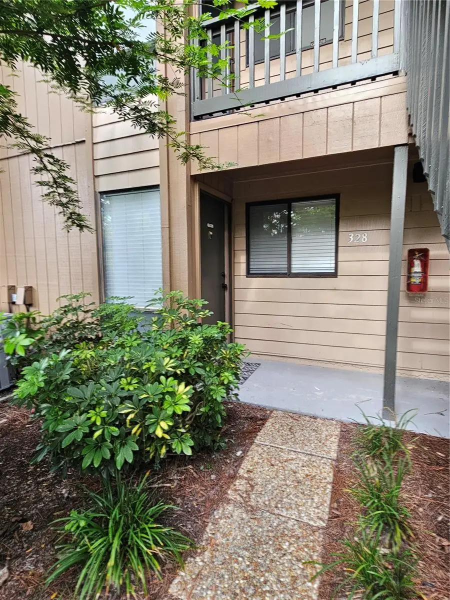 1720 Glenhouse Drive #328, Sarasota, FL 34231 - #1