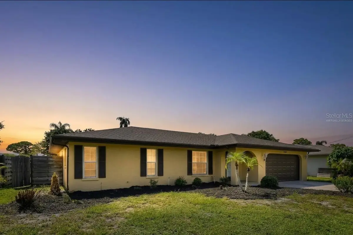 1304 71st Street Nw, Bradenton, FL 34209 - #1
