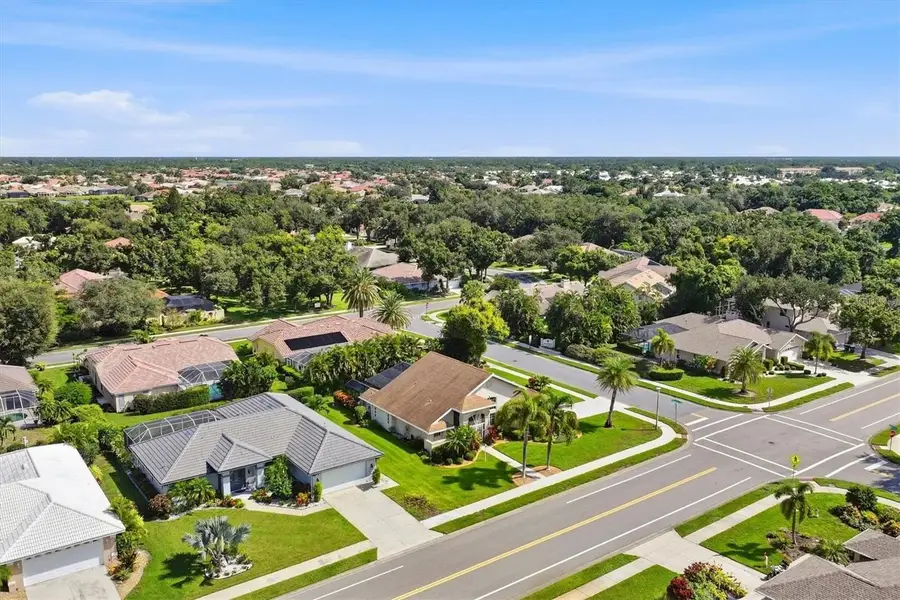450 Lake Of The Woods Drive, Venice, FL 34293 - #3