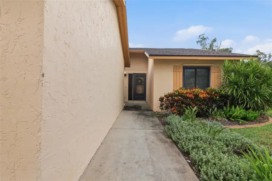 3191 Glen Elyn Boulevard #4, Sarasota, FL 34237 - #2