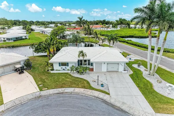 4006 Joyce Drive, BRADENTON, FL 34208