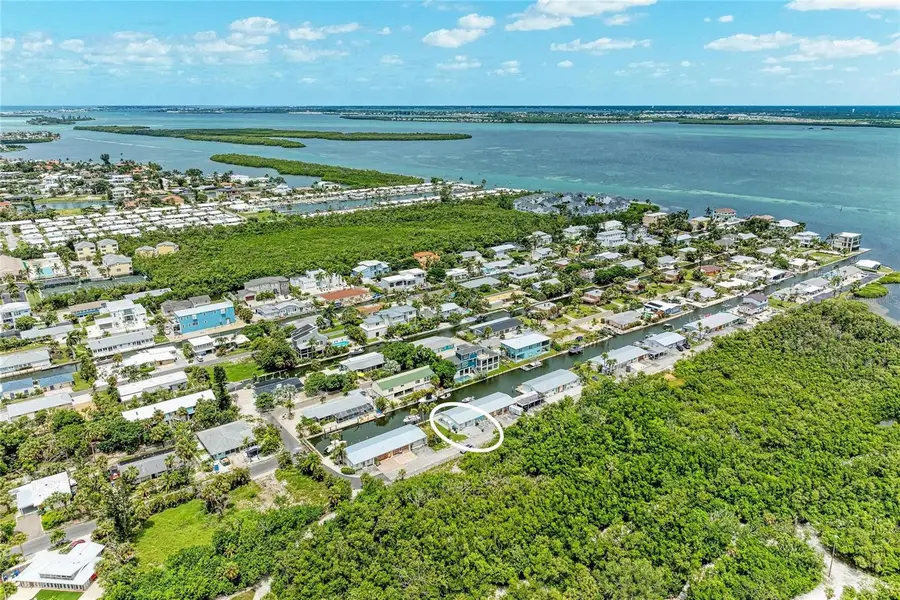 707 Saint Judes Drive S #1, Longboat Key, FL 34228 - #3